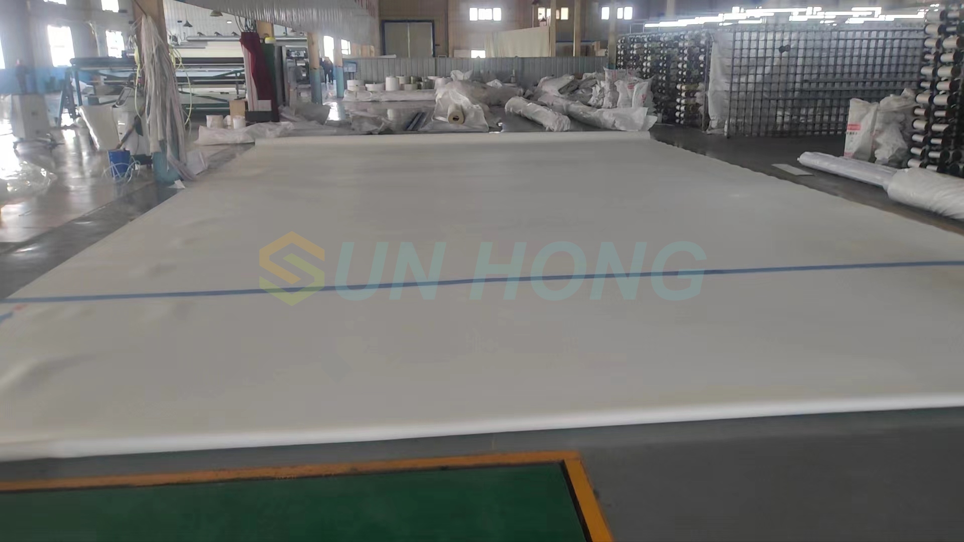 Máy ép một lớp giấy nhấn cảm giác