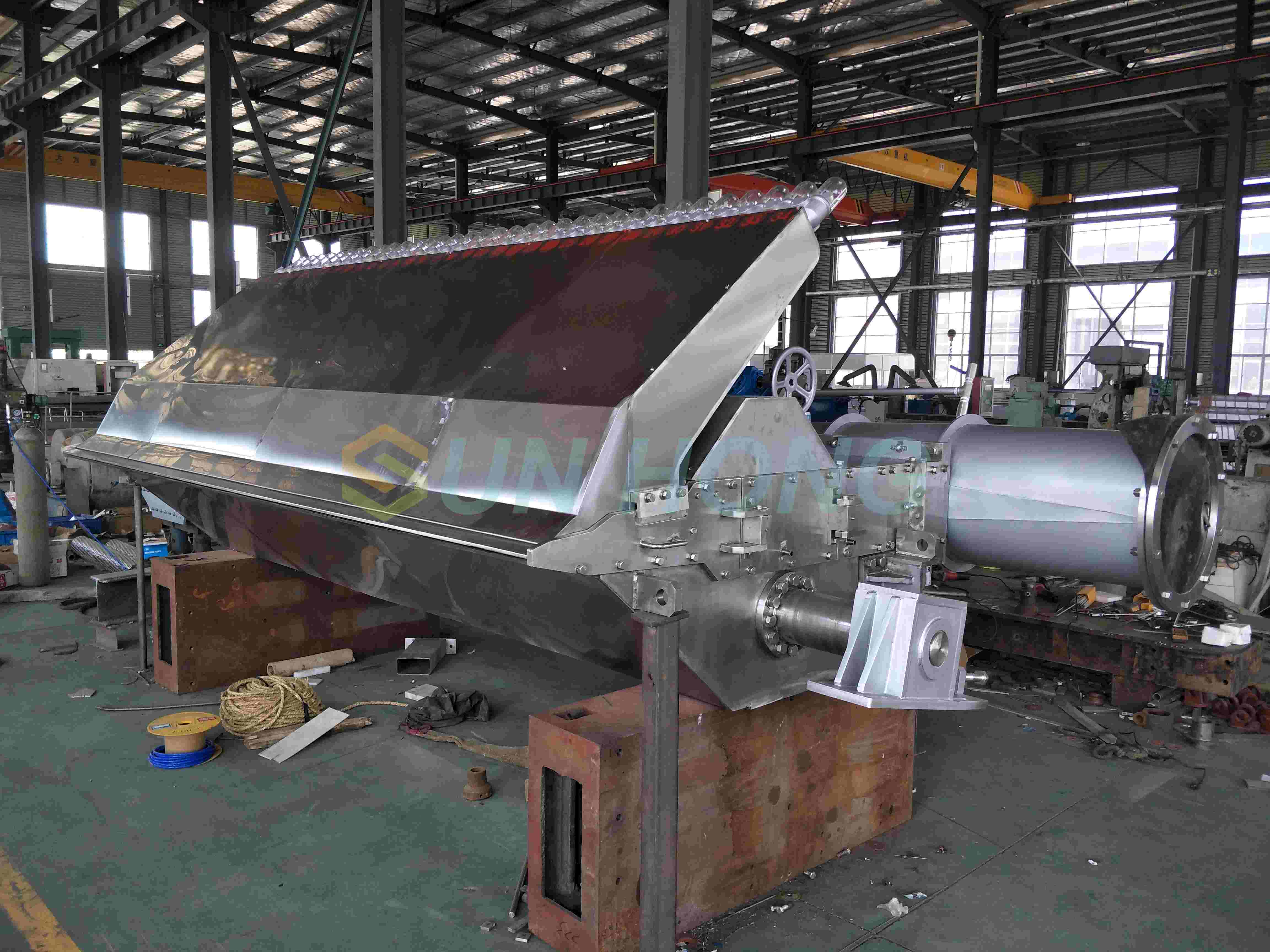 Máy làm bánh ta đầu loại thủy lực