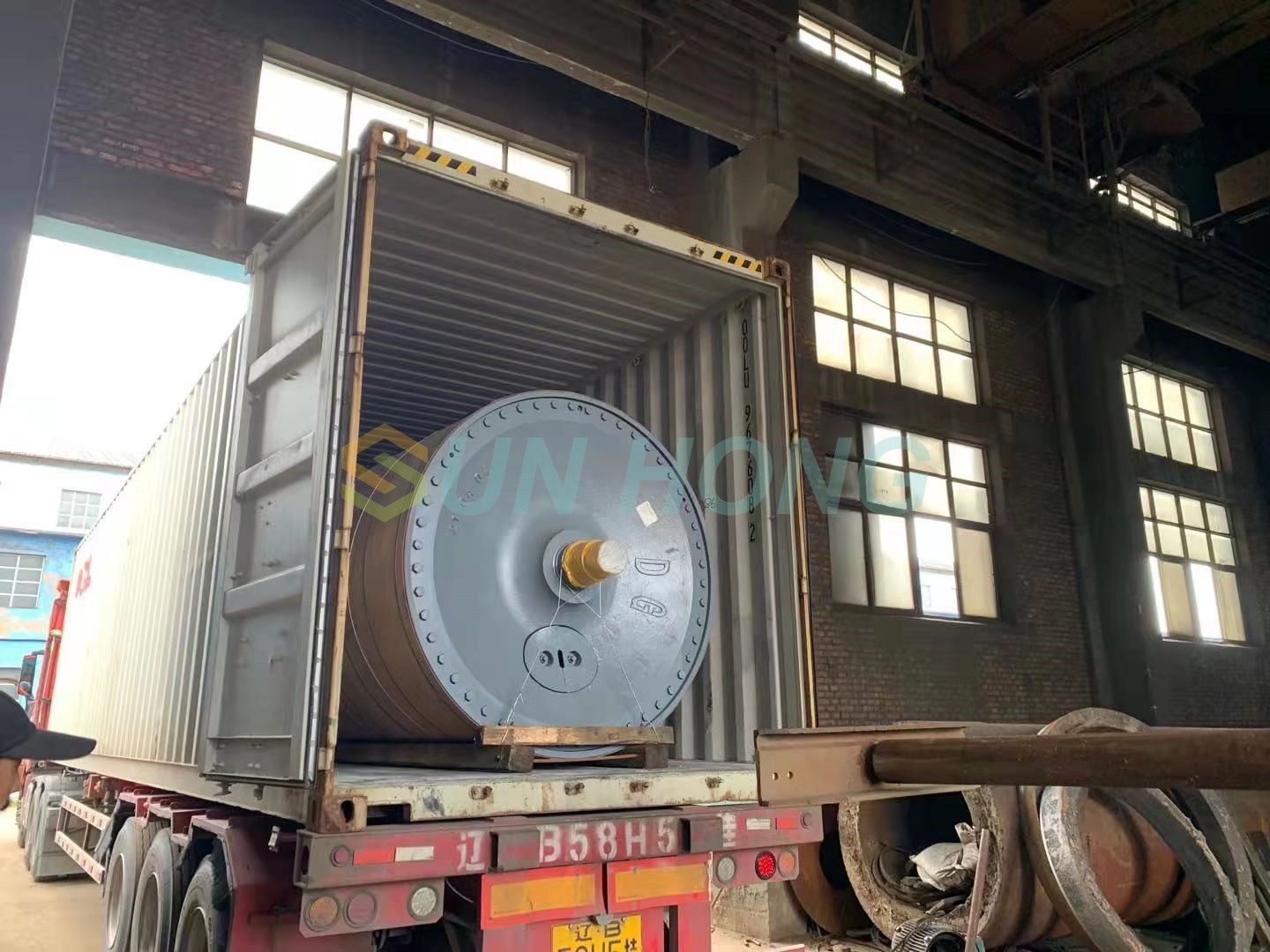 Máy làm bằng thép và máy sấy bằng gang