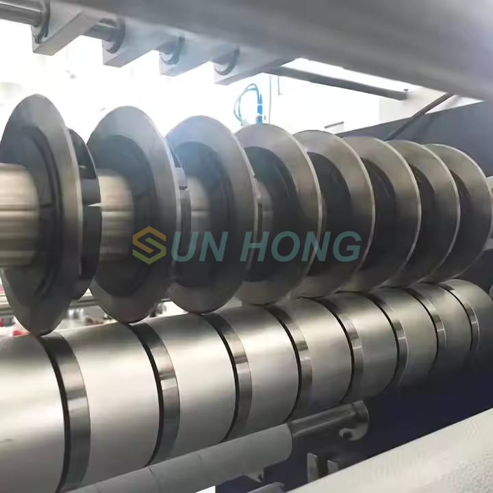 Máy giữ máy giữ lưỡi dao dưới đáy của máy