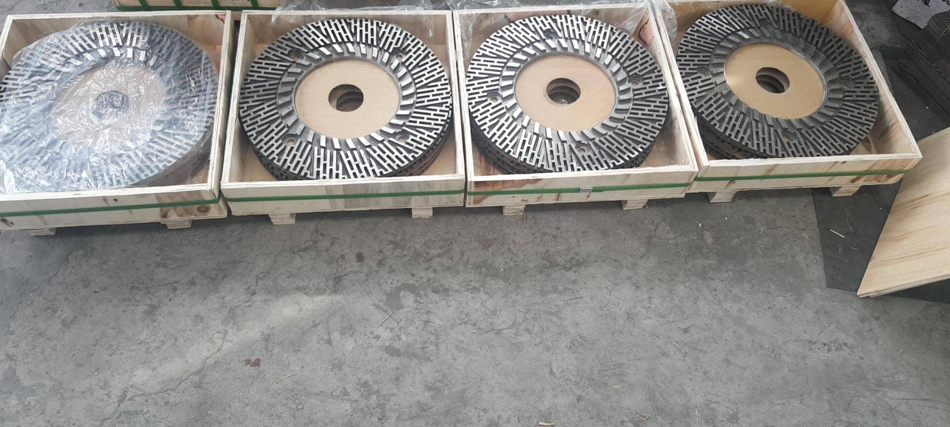 Làm giấy và tấm Pulping Reginer