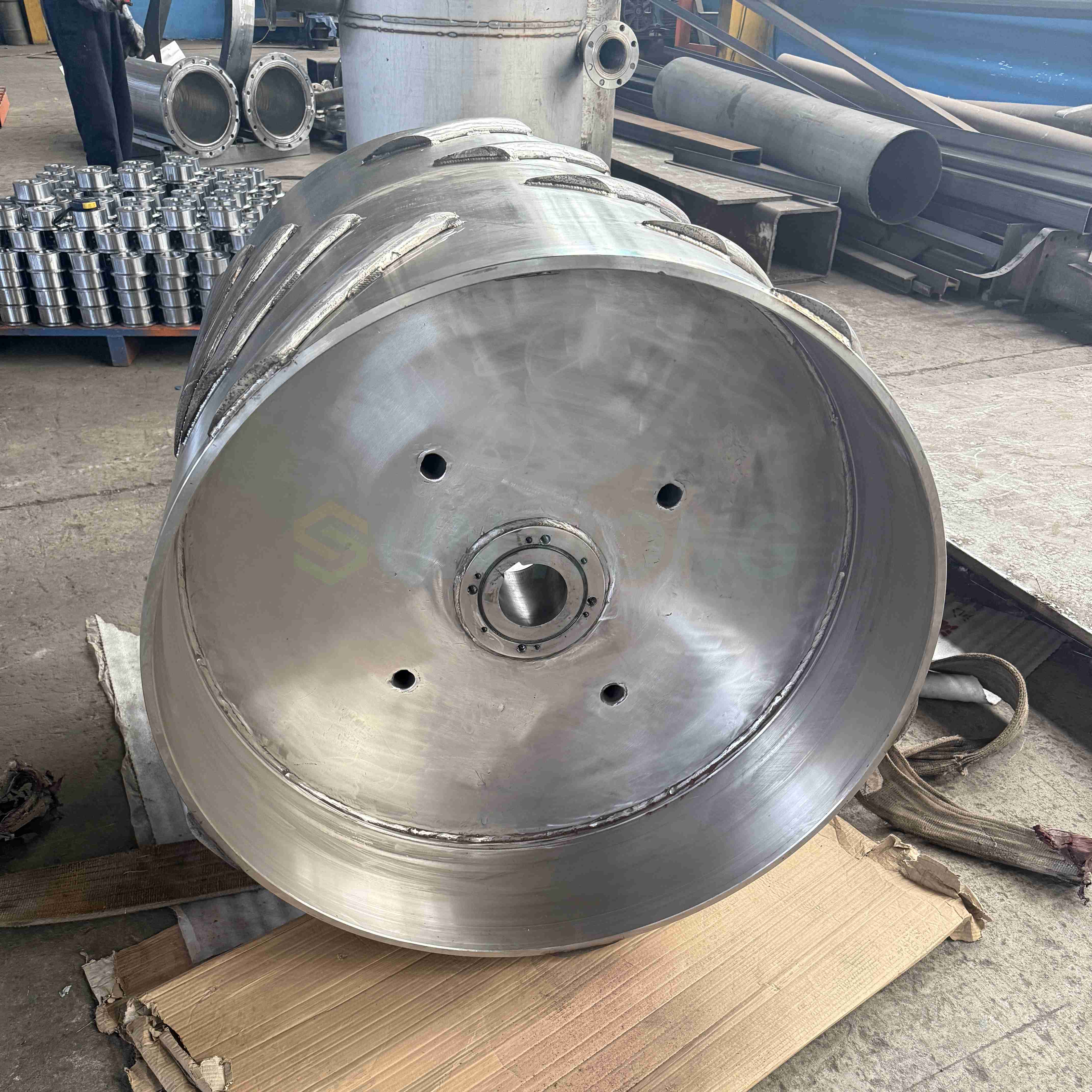 2 cánh quạt màn hình