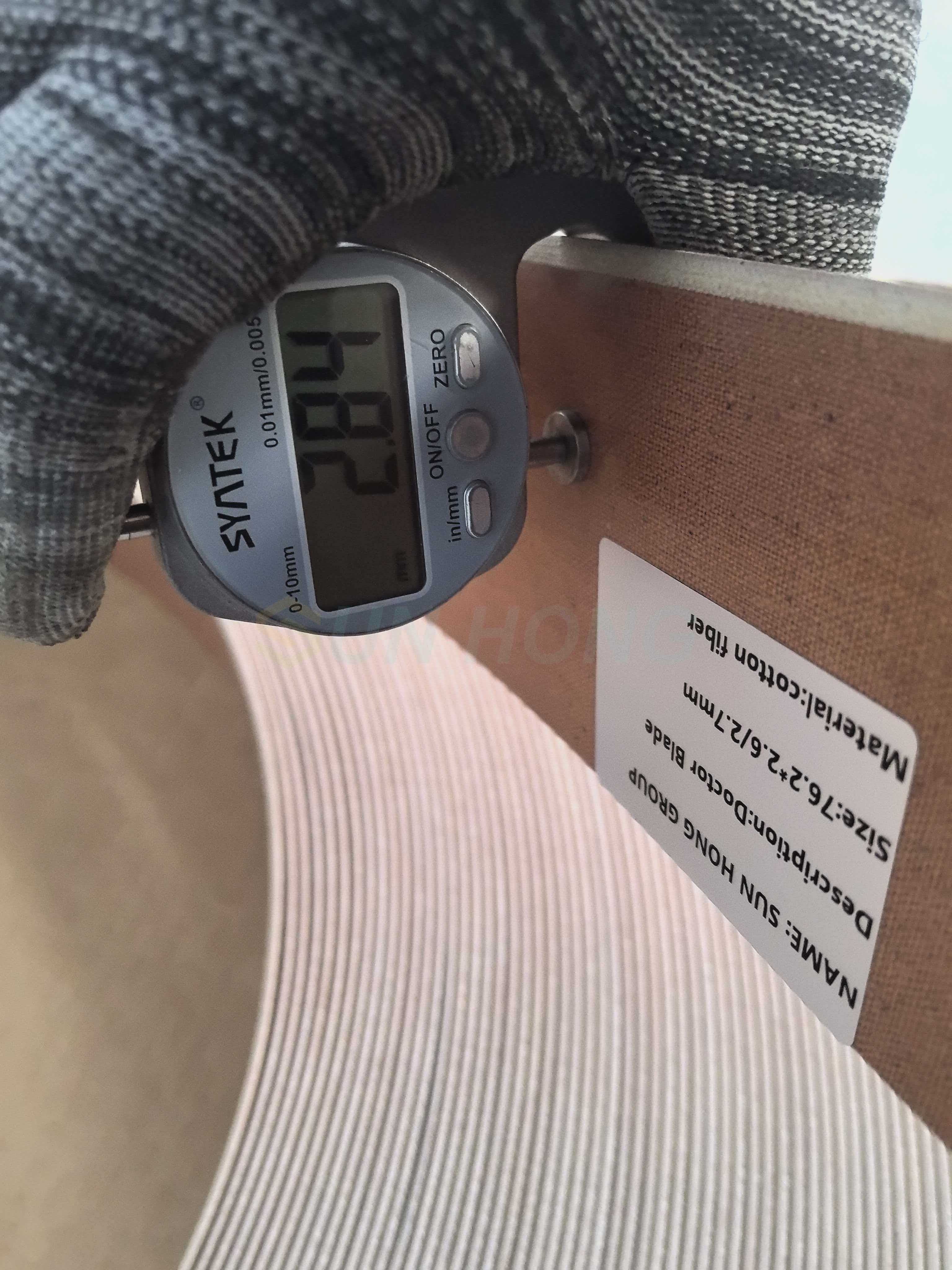 Lưỡi bác sĩ nhựa Phenolic