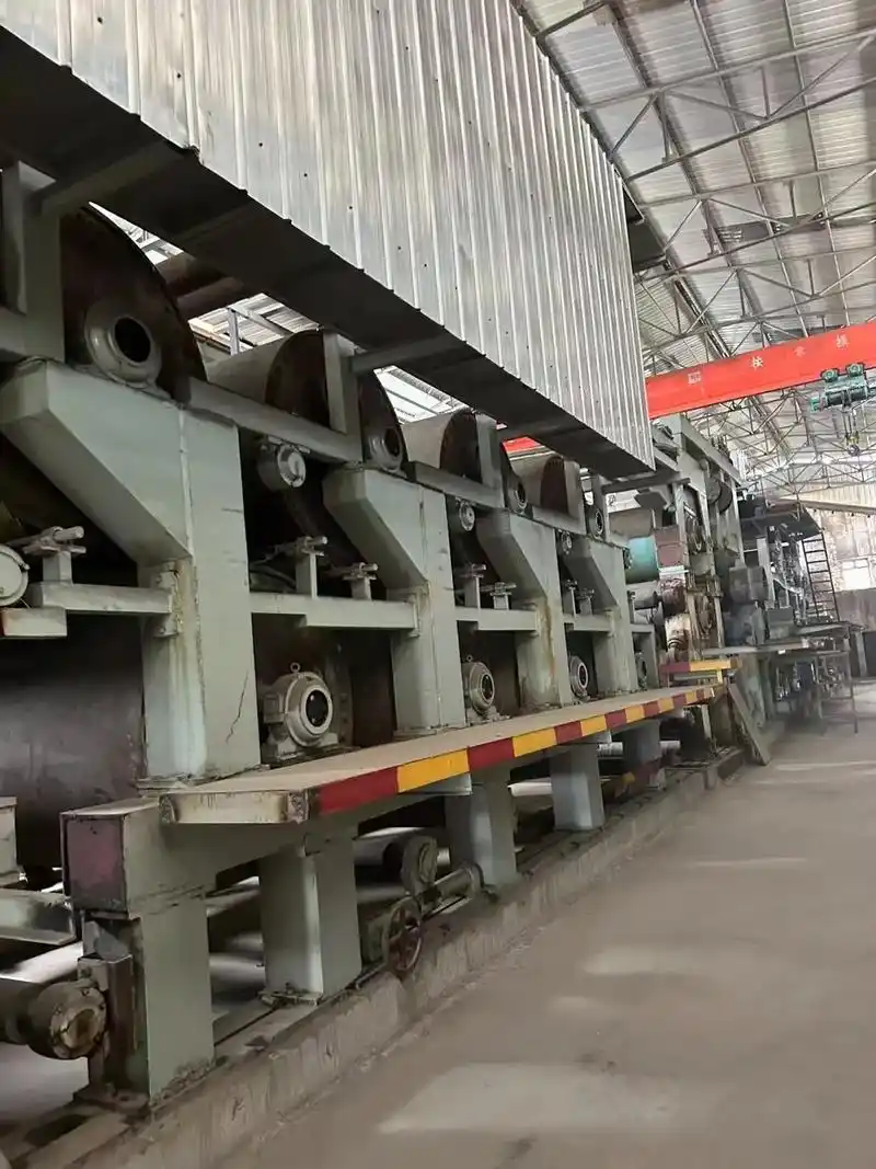 Nguyên nhân khiến giấy bị vỡ trong bộ phận sấy của máy giấy là gì?