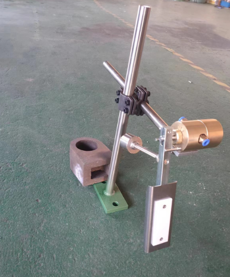 b&aacute;o động hết vải.png