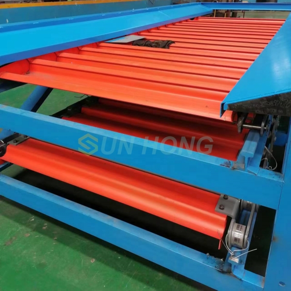 Băng tải chuỗi chuyển bột giấy chất thải