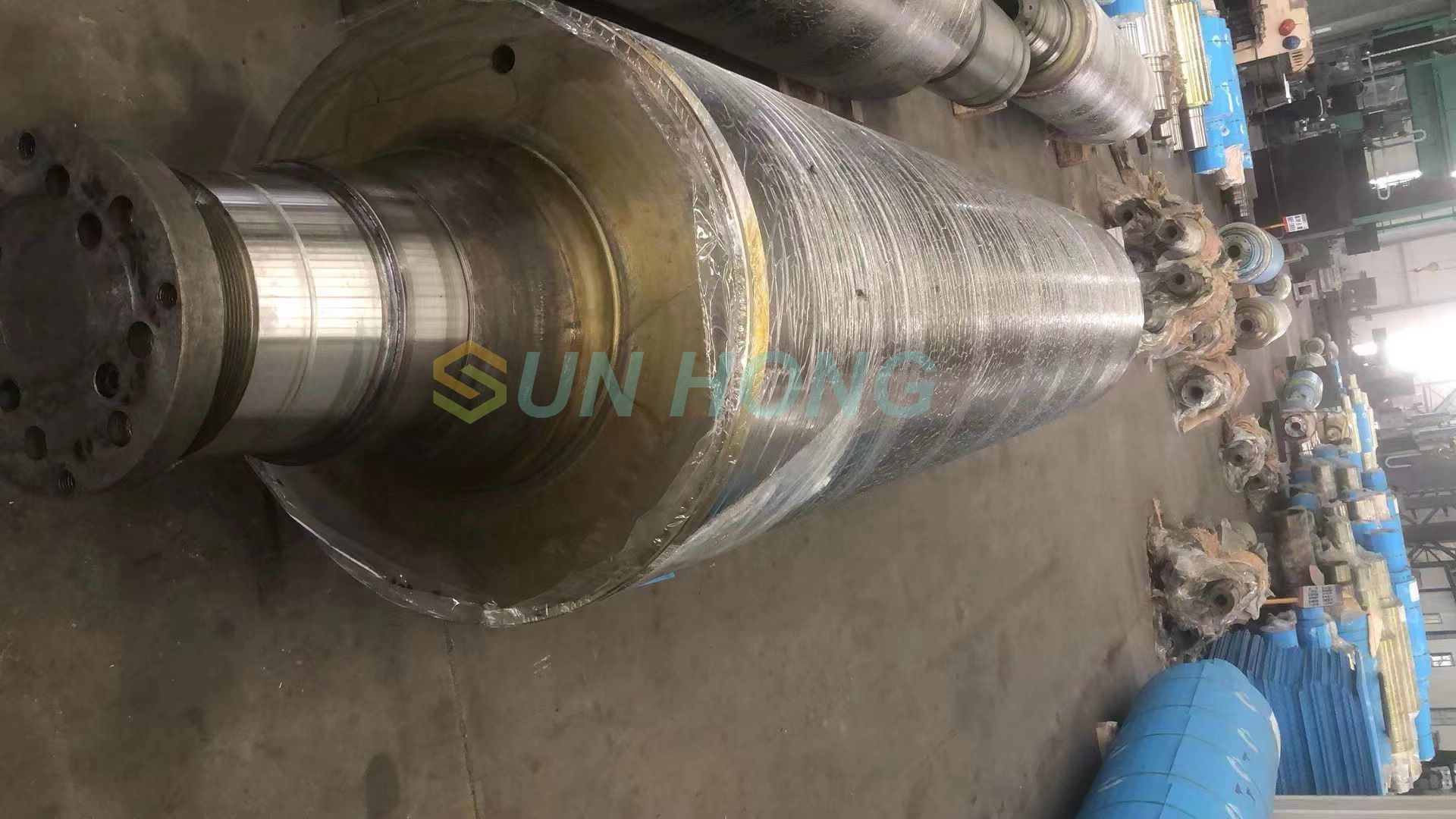 Máy giấy cuộn mềm cứng