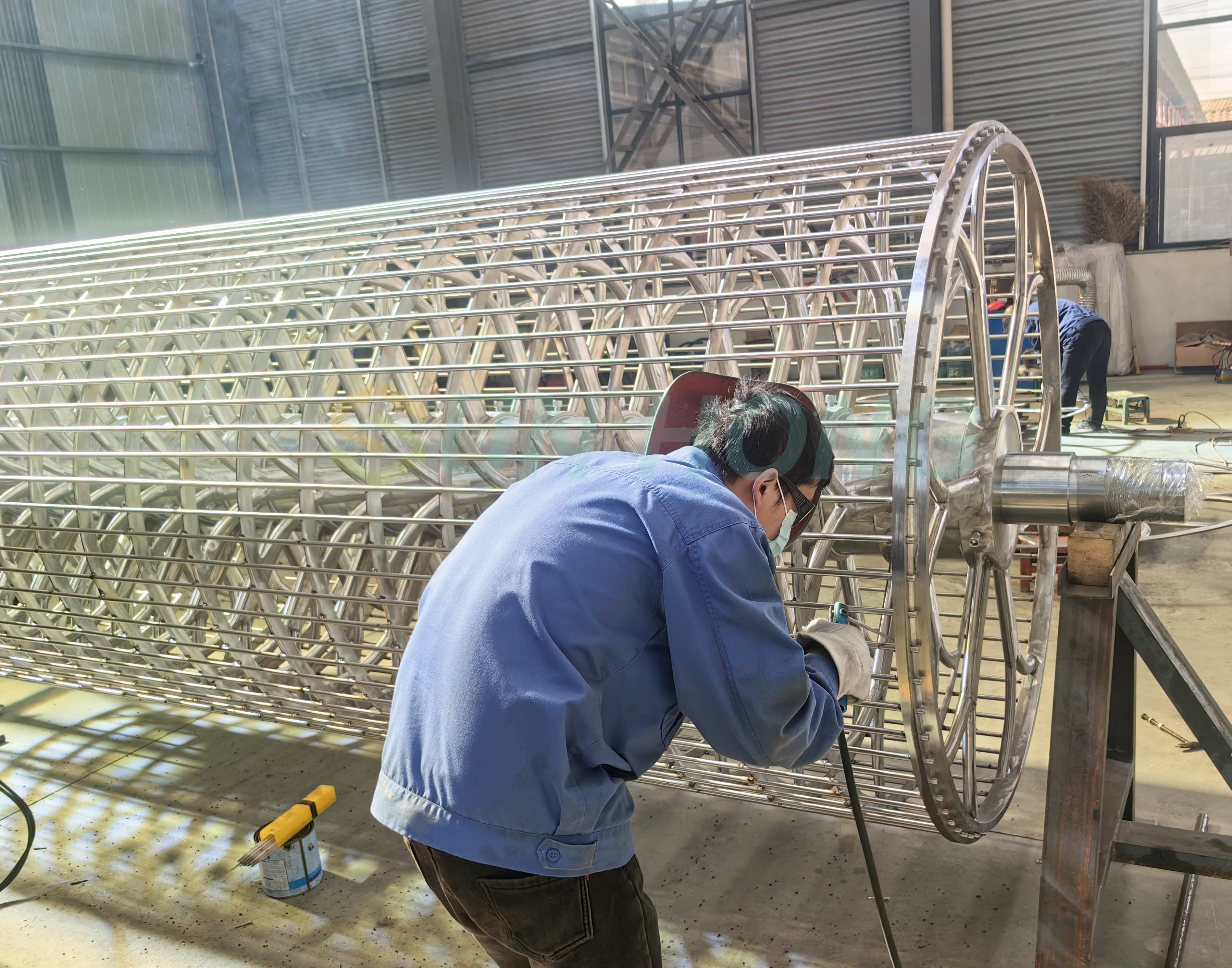 khu&ocirc;n xi lanh m&aacute;y giấy