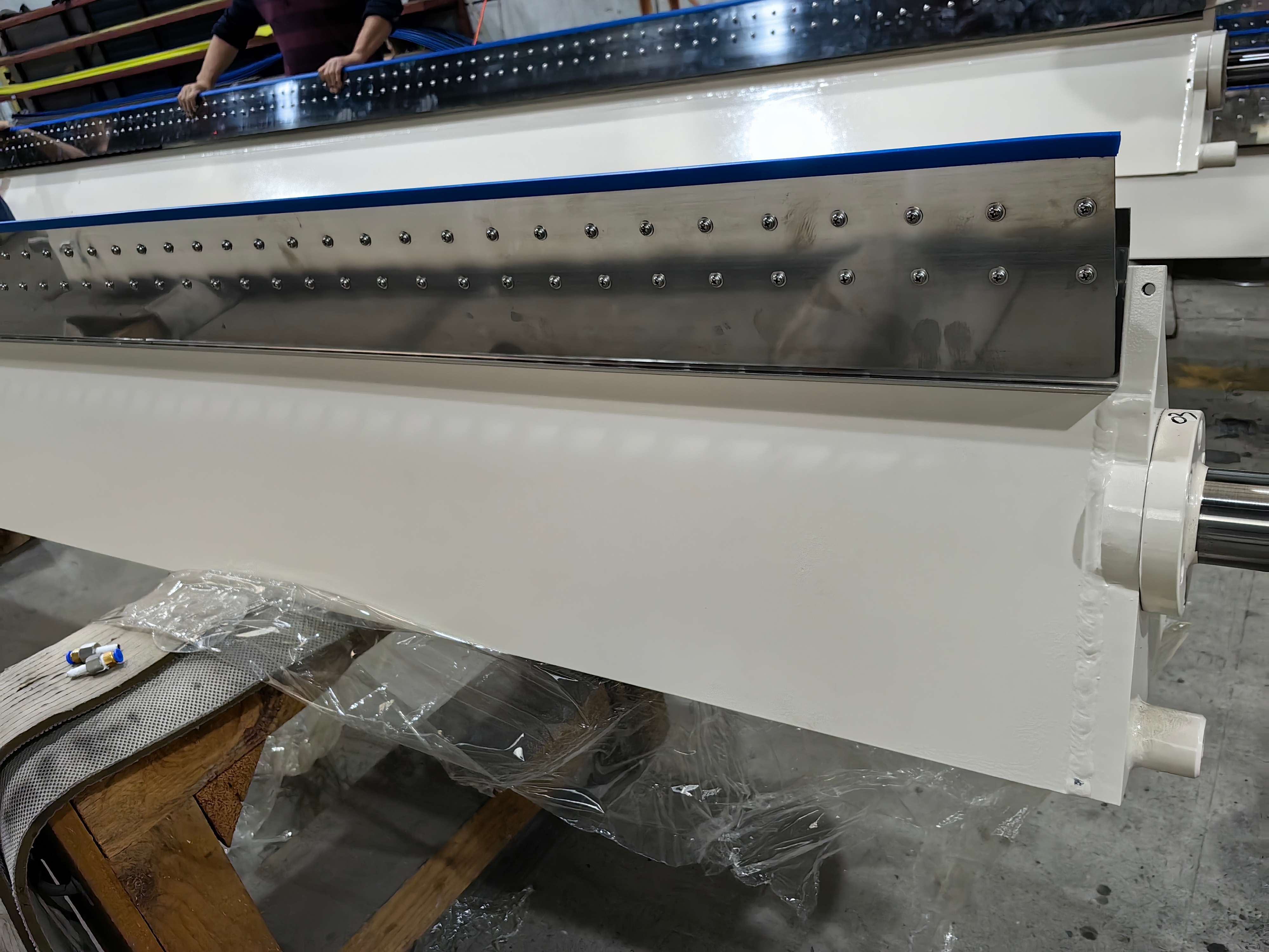 người giữ lưỡi b&aacute;c sĩ