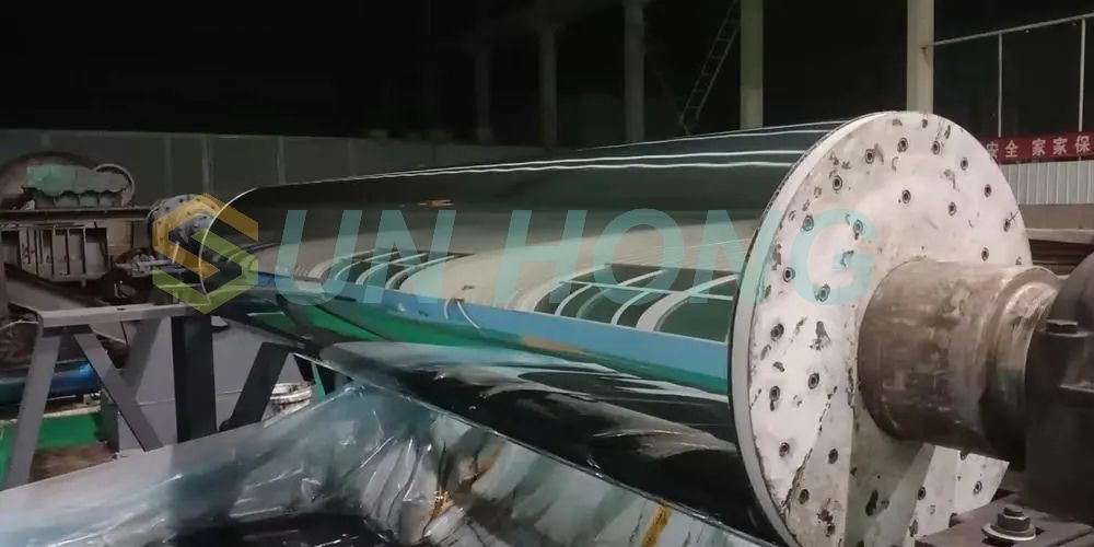Máy giấy cuộn mềm cứng