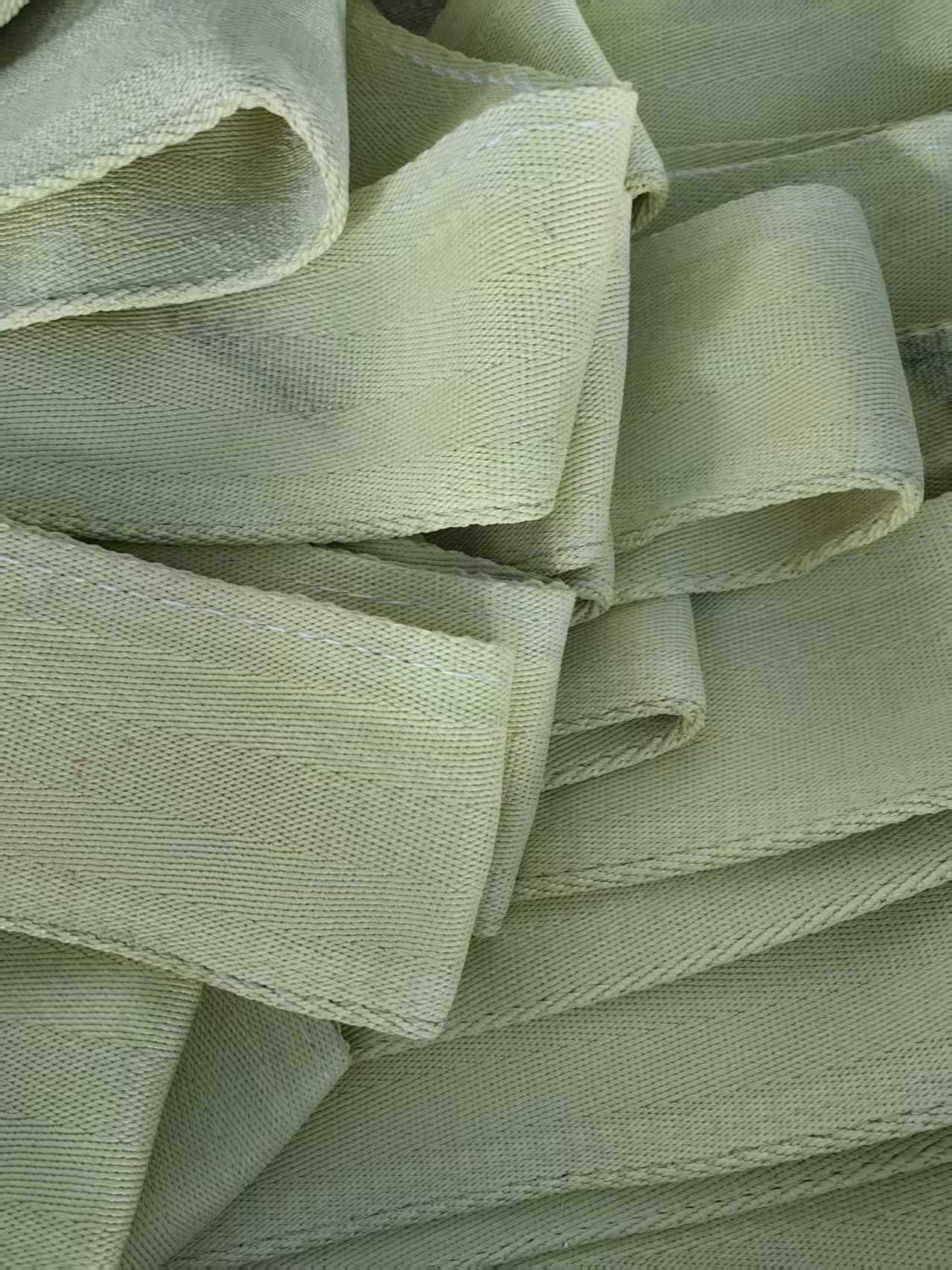 Băng ren Aramid cho máy lướt ván